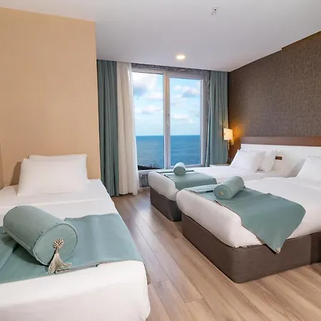 Tilya Hotel