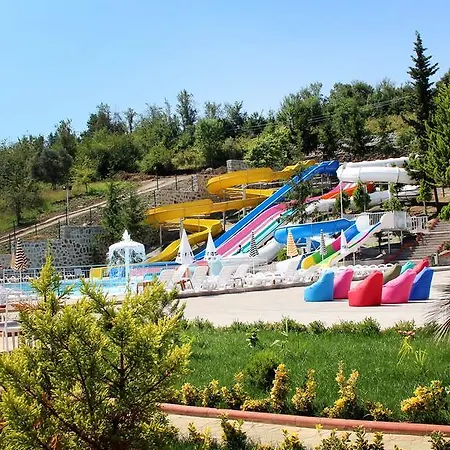 Hotel Tilya
