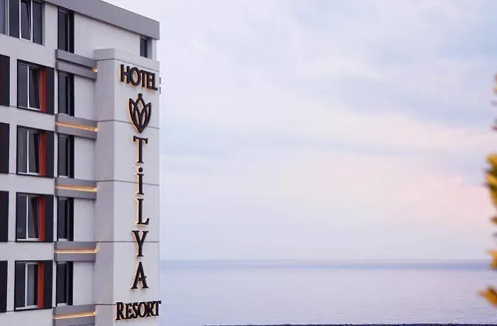 Hotell Tilya 4*