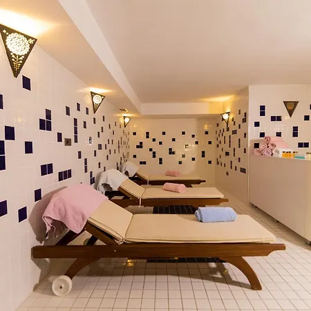 فندق تيليا 4*