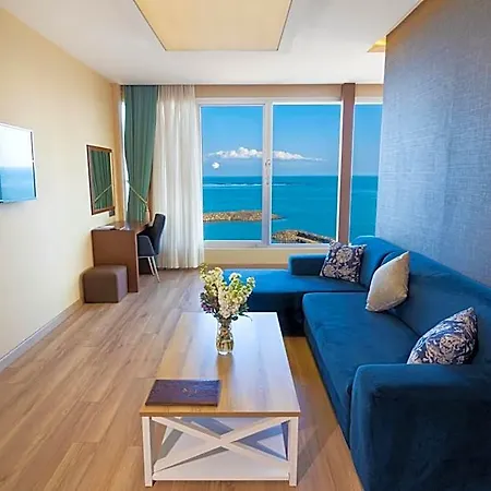 Hotel Tilya